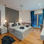 Cozy In Cista Velika With Sauna بيت للعطل *